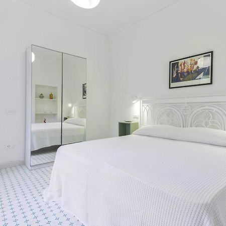 Al Ciglio Holiday House Amalfi Coast Scala Bagian luar foto