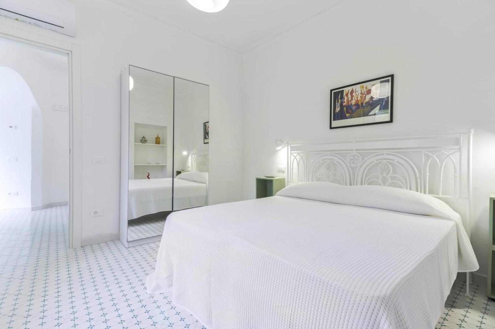 Al Ciglio Holiday House Amalfi Coast Scala Bagian luar foto